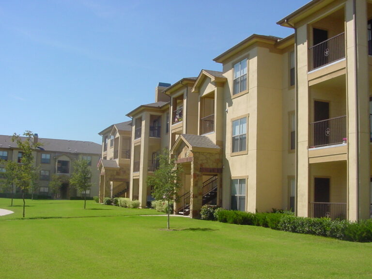 Canyons Building Exterior